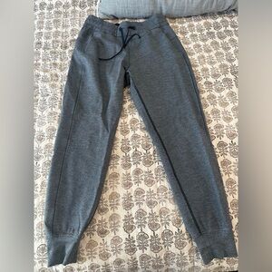 Lululemon joggers